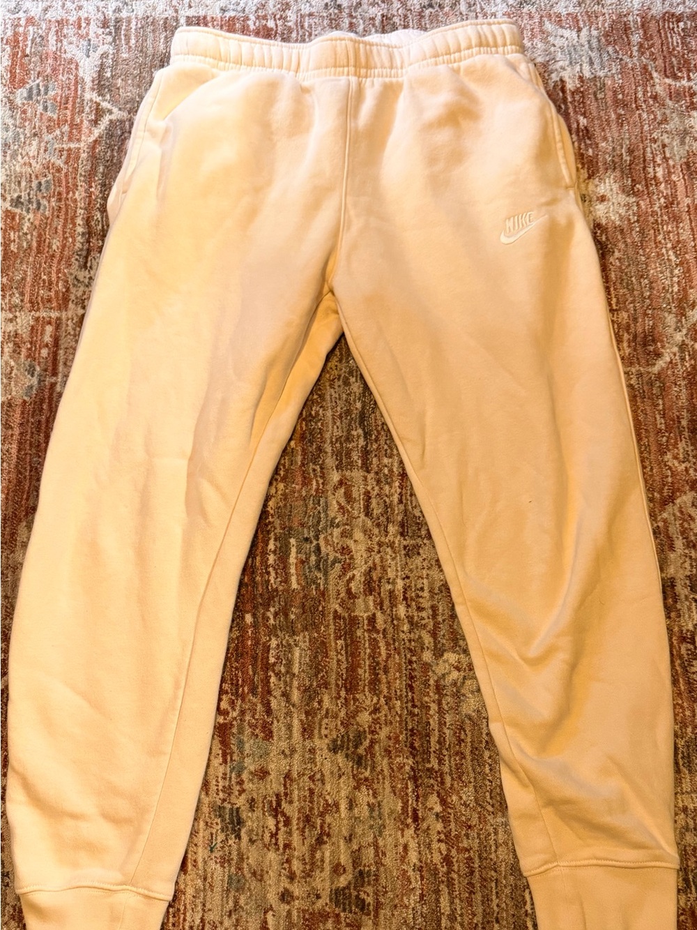 Nike Men’s Club Jogger Sweatpants